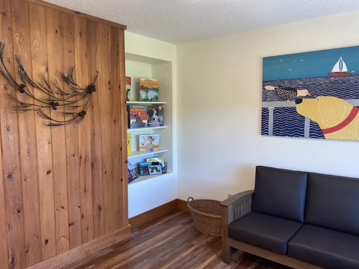 Wiscasset Veterinary Hospital 10
