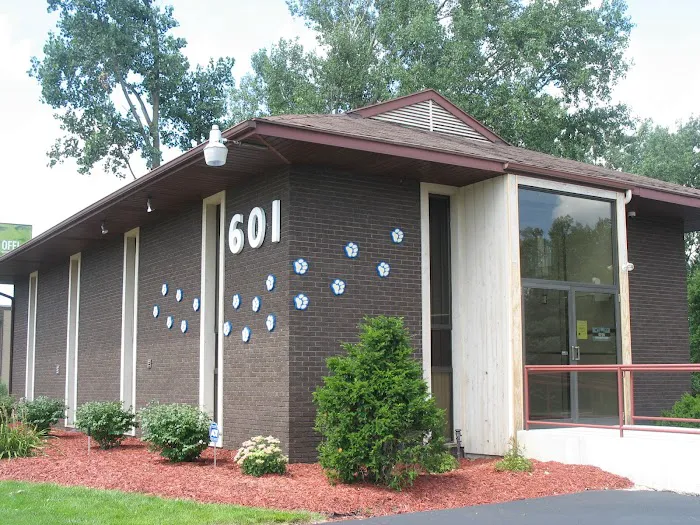 Kentwood Veterinary Clinic 1