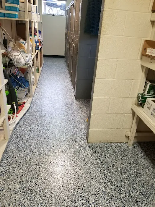 Shiloh Veterinary Hospital - West 5