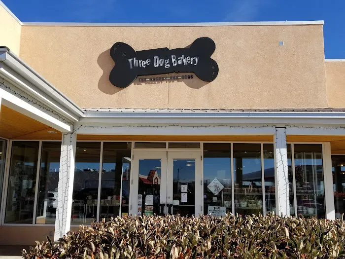 Three Dog Bakery Albuquerque 9