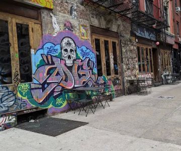 99 1/2 St Marks Pl