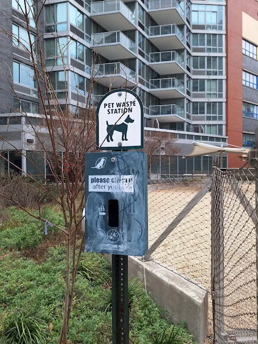 Dog Park Of Gantry Plaza State Park 3