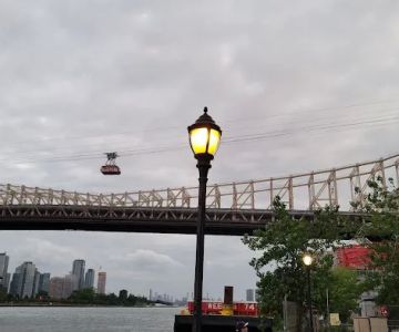 East River Esplanade Dog Run