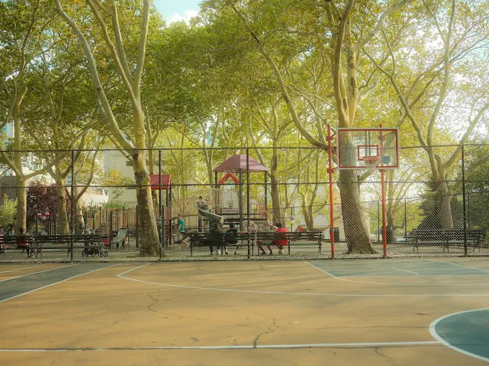 De Witt Clinton Dog Run 7