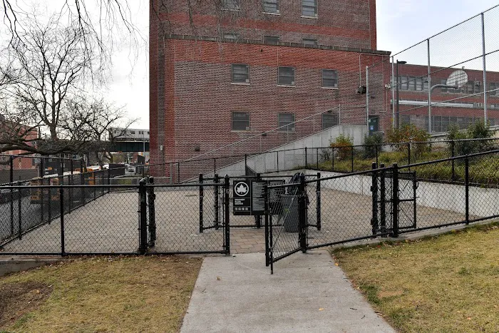 Doughboy Plaza Dog Run 3