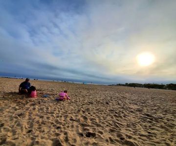Manhattan Beach Dog Run