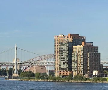 Carl Schurz Park Dog Runs