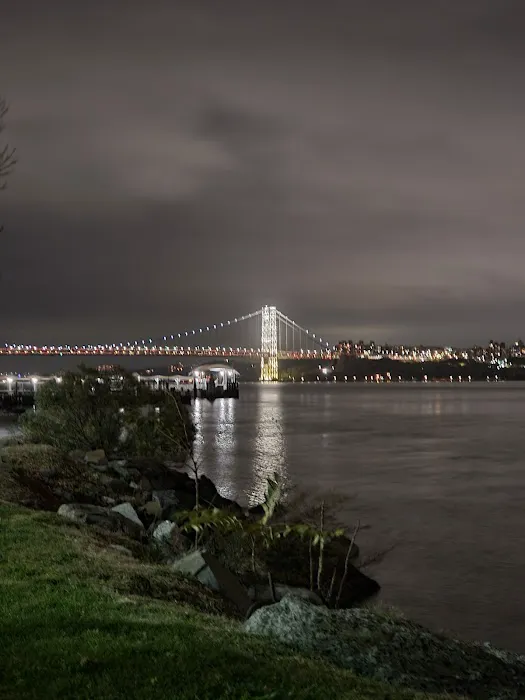 Edgewater Dog Park 7