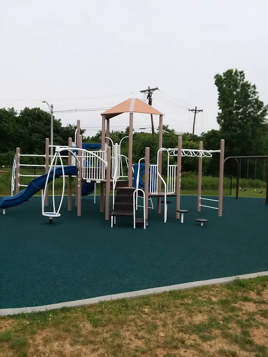 Edison-Metuchen Community Dog Park 7