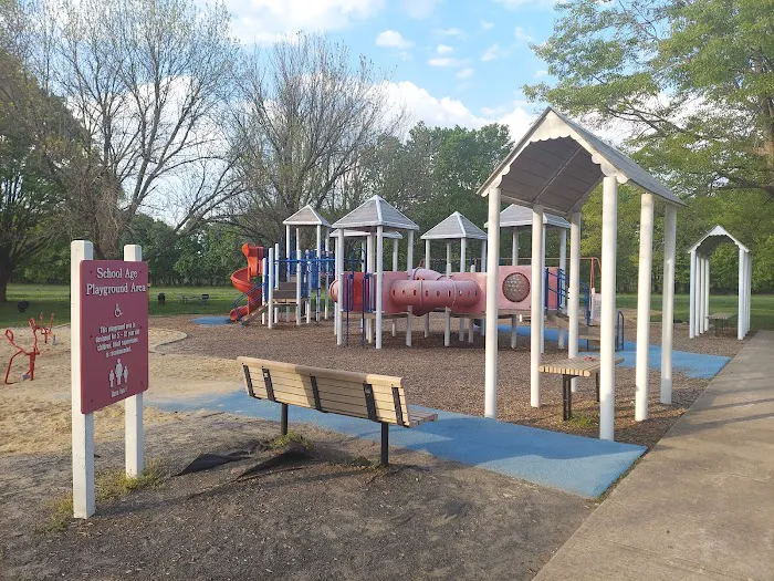 Thompson Park Off-Leash Dog Area 5