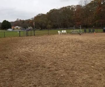 West Hills Big Dog Run