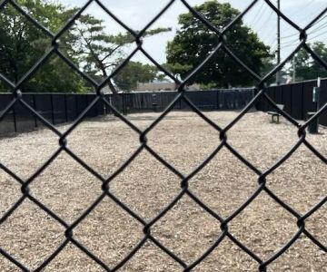 Centre Island Dog Park