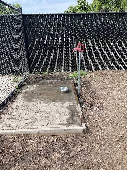 Centre Island Dog Park 3