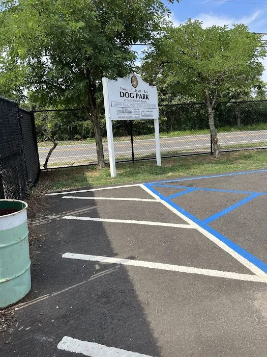 Centre Island Dog Park 5
