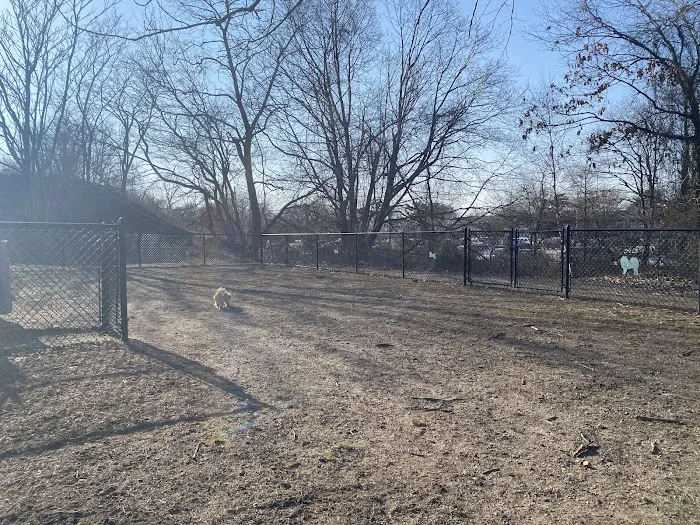Babylon Village Dog Park (Argyle Lake) 6