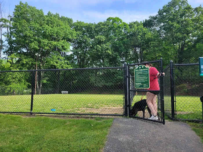 Weona Bark Park 6
