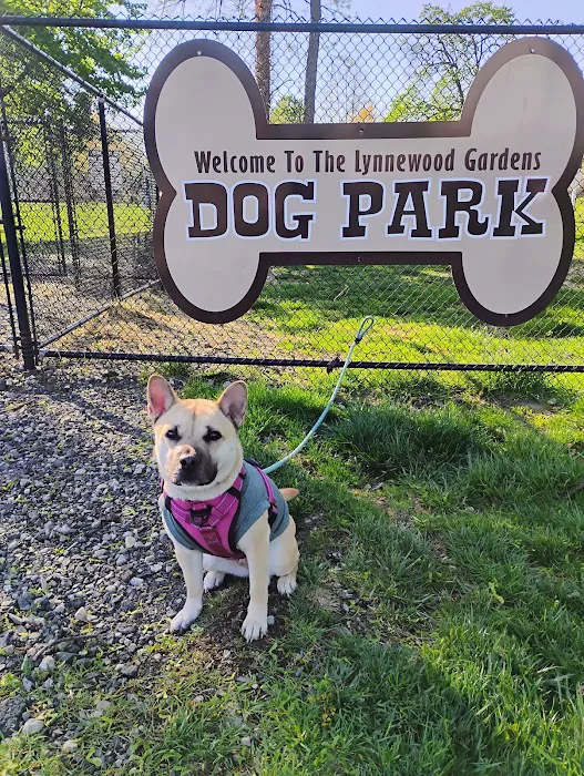 Lynnewood Gardens Dog Park 7
