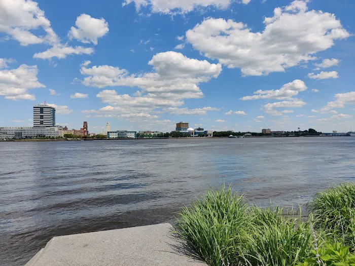 Penn's Landing Dog Park 9