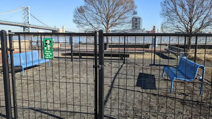 Penn's Landing Dog Park 10
