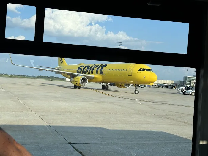 Pet Port (After Terminal E) 1