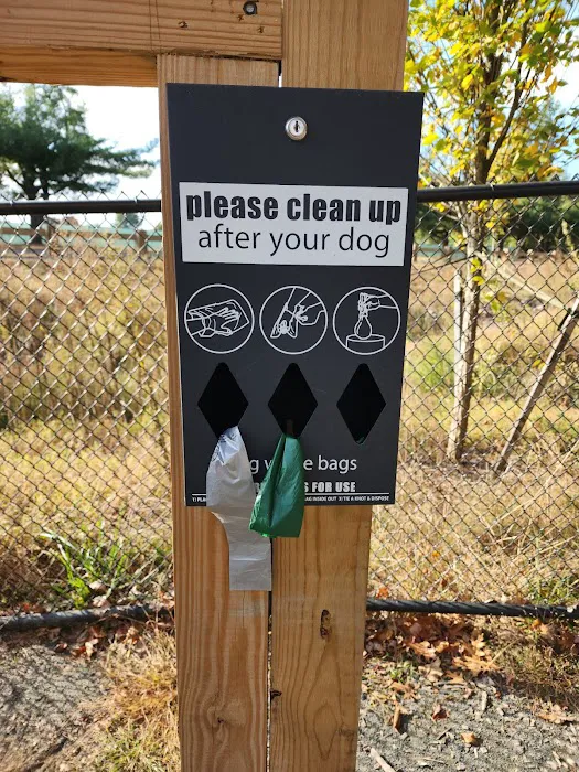 Service Dog Memorial Dog Park 4