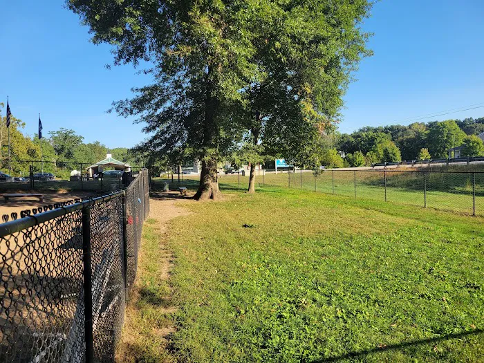 Putnam Lions Memorial Dog Park 7
