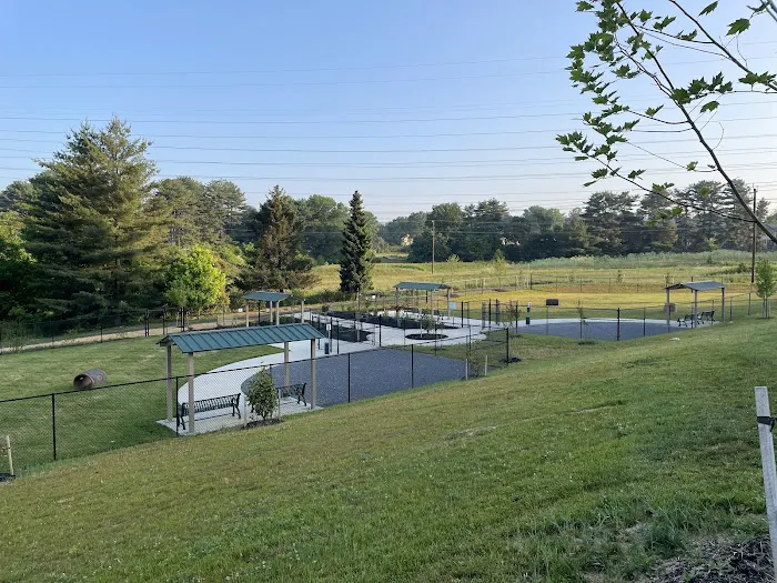 Montgomery Village Dog Park 8