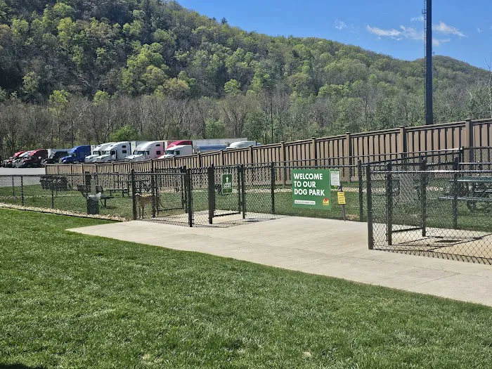 Dog Park at Love’s Travel Stops 1