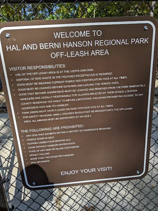 Hal & Berni Hanson Park Wooded Dog Park Off-Leash Area 1