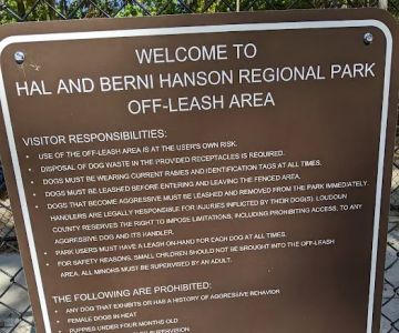 Hal & Berni Hanson Park Wooded Dog Park Off-Leash Area