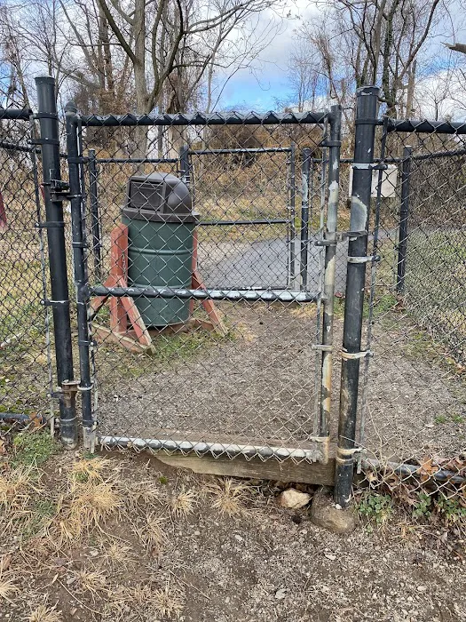 Blake Ln Dog Park Parking 2