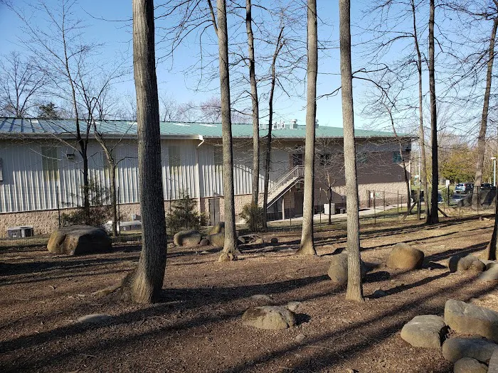 Dulles Gateway Dog Park 3