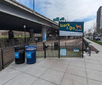 Navy Yard Dog Park