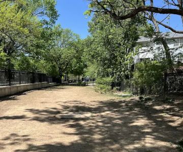 Mount Jefferson Dog Park