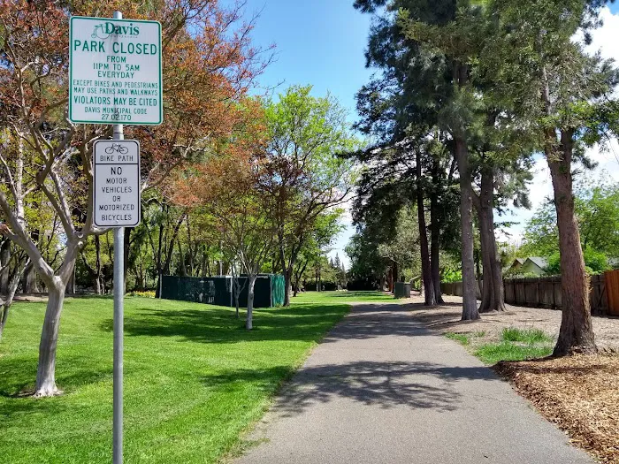 Offleash Dog Area 8