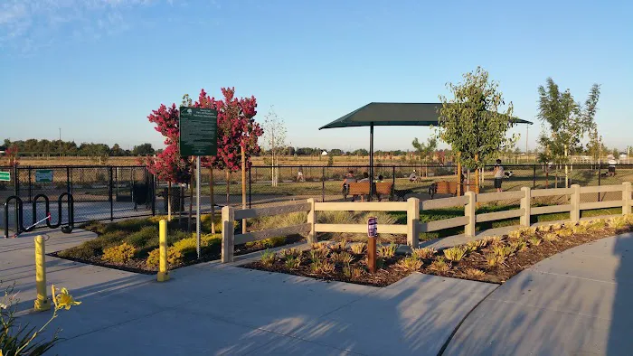 Dakota (Dog) Park 6