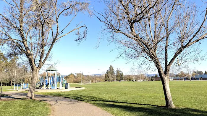 Hilliard Comstock Northwest Community Dog Park 4
