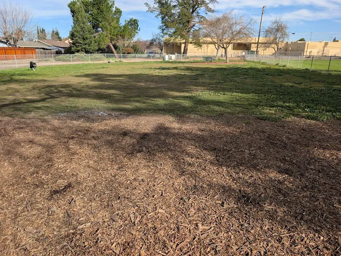 May Nissen Dog Park 2