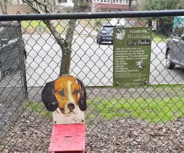 Villa Chanticleer Dog Park