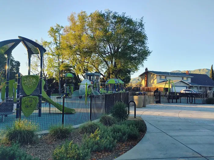 Creighton Dog Park 2