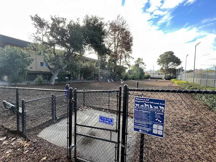 Fenced Dog Park | Rengstorff Park 1