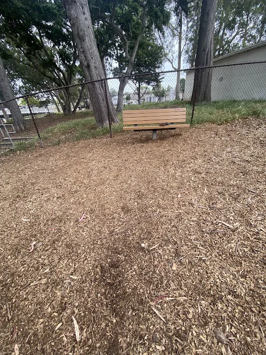 El Estero Lake Dog Park 9