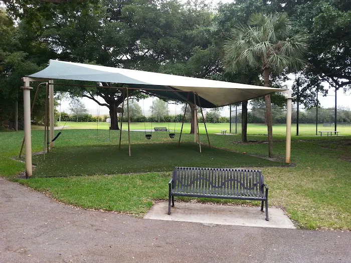 Emerald Hills Lakes Park & Dog Park 3
