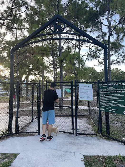 Holiday Park Dog Park 5