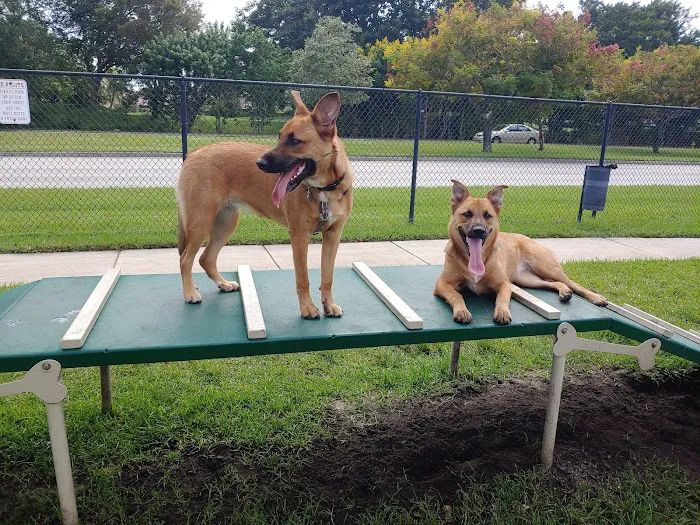 Gary B Jones Park for People and Pups 4
