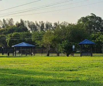 Gary B Jones Park for People and Pups