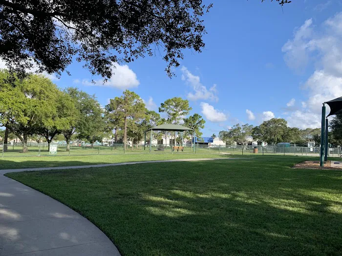 Mizner Bark Dog Park 3