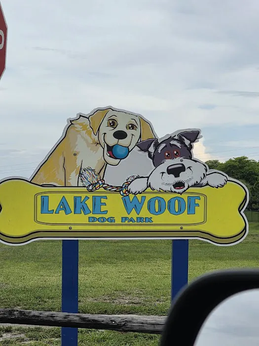 Lake Woof Dog Park 2