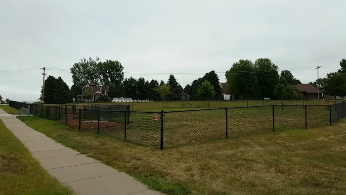 Le Sueur Dog Park 10