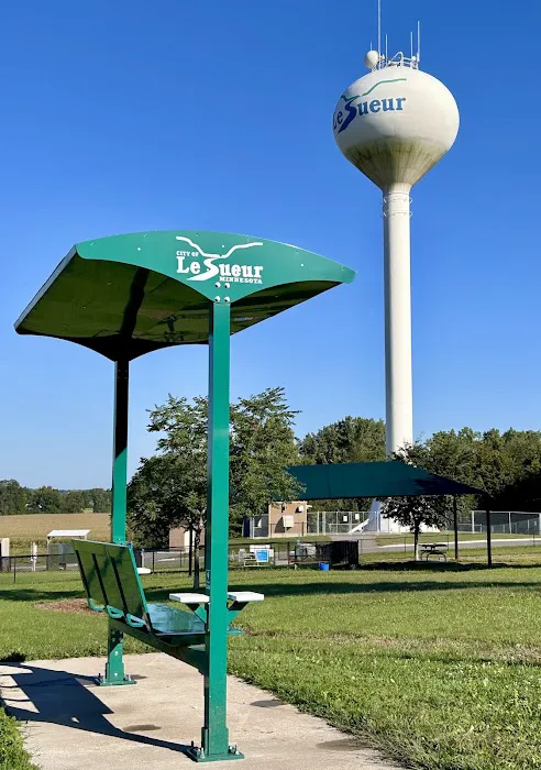 Le Sueur Dog Park 6